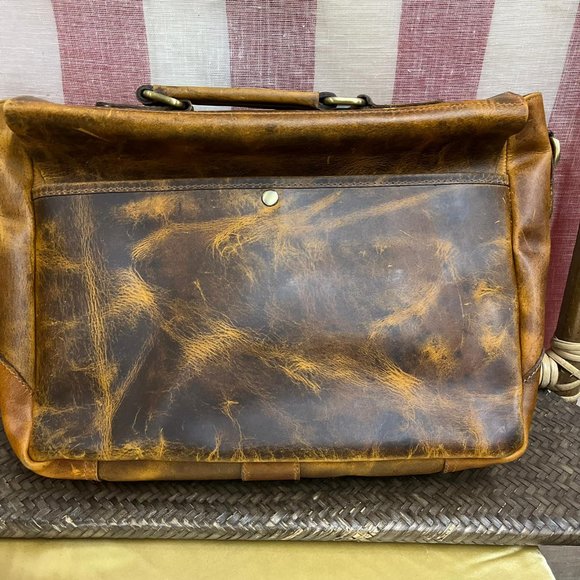 NWT Aaron Leather Goods genuine leather cross body bag - Picture 4 of 7